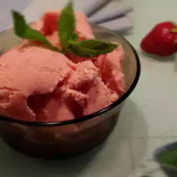 Sladoled od Jagoda