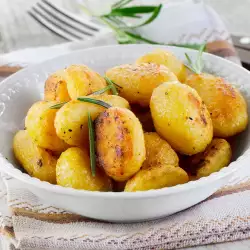 Pečeni krompir sa karijem