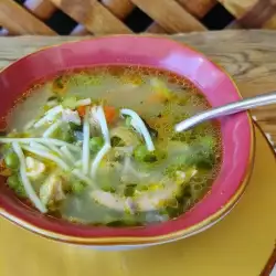 Supa od povrća sa piletino i graškom
