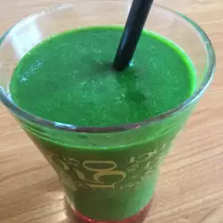 Zeleni smuti (Green smoothie)