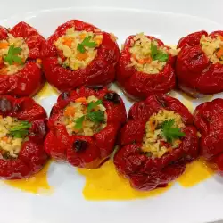 Pirinač sa paradajzom i paprikama