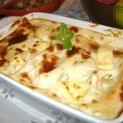 Kaneloni s tri vrste sira i bešamel sosom