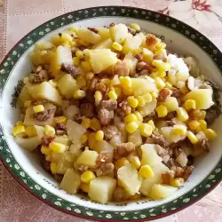 Krompir salata sa slaninom i kukuruzom