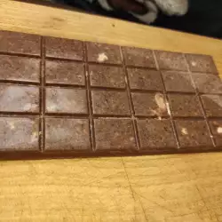 Keto čokolada sa kikiriki puterom