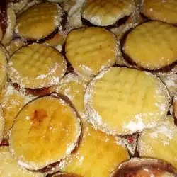 Mekani božićni kolači sa maslacem sa slatkom od borovnica