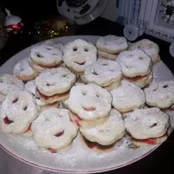 Božićni kolači sa šećerom u prahu