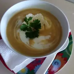 Krem supa od sočiva sa belim lukom