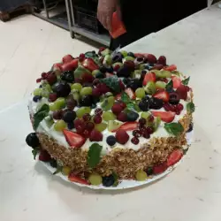 Rođendanska torta sa jagodama