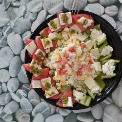 Salata sa pestom i paprikama