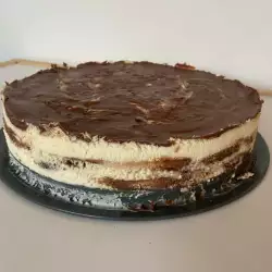 Mlečna torta sa tečnom čokoladom