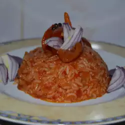 Basmati pirinač sa sokom od paradajza