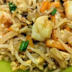 Pad Thai sa pirinčanim nudlama