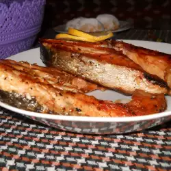 Pečeni losos na roštilju