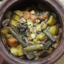 Aromatični pileći file u đuvečari sa povrćem