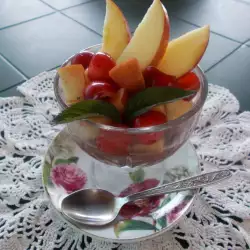 Salata sa trešnjama bez mesa