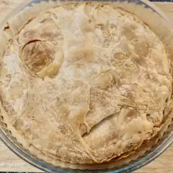 Posna pita sa prazilukom i mladim lukom