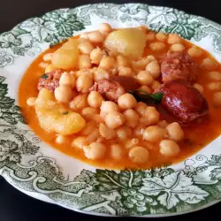 Špansko jelo sa leblebijama i čorizom (Potaje)