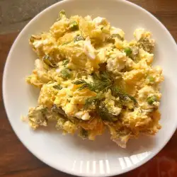 Prolećna krompir salata sa graškom