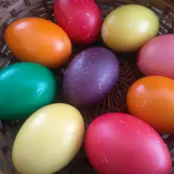 Kuvana i farbana jaja u multikukeru
