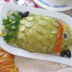 Krompir salata s lukom i krastavcem