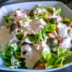 Salata Kampesina sa piletinom