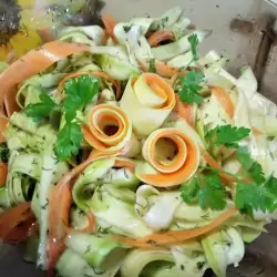 Salata od mariniranih tikvica