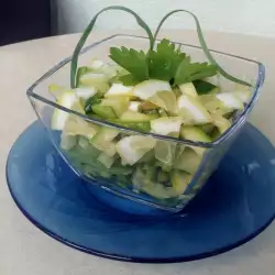 Sveža salata sa tikvicama