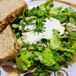 Zdrava salata sa tuštom