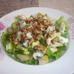 Zelena salata sa rokforom