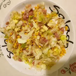 Ajsberg salata sa sokom od limuna