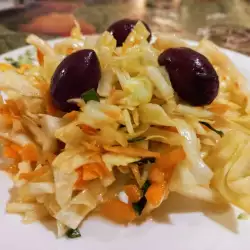 Zimska salata sa sokom od limuna