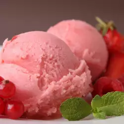 Sladoled od jagoda sa jogurtom