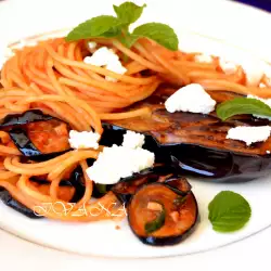 Špagete sa prženim patlidžanom i rikotom - skoro a la Norma