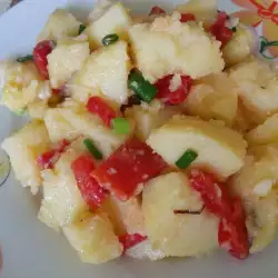 Krompir salata sa paprikama