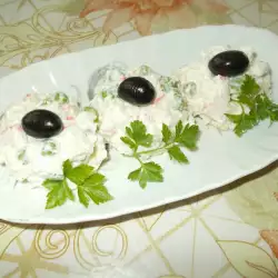 Mediteranska salata sa pirinčem i majonezom