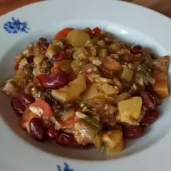 Mediteransko jelo sa crvenim pasuljem
