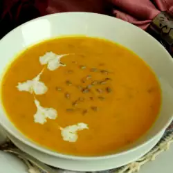 Krem supa od šargarepe sa prazilukom
