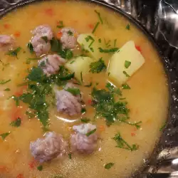 Supa sa mlevenim mesom i brašnom