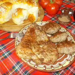 Pirinač sa mlevenim mesom i svinjskim vratom