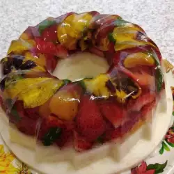 Torta-žele sa jestivim cvećem i voćem
