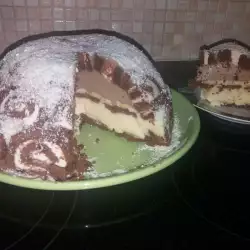Torta sa rolatima i dve vrste krema