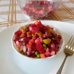Salata od povrća sa cveklom