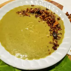 Krem supa od koprive sa lobodom, karfiolom i hraskavom granolom