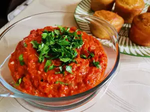 Ajvar sa patlidžanom i šargarepom