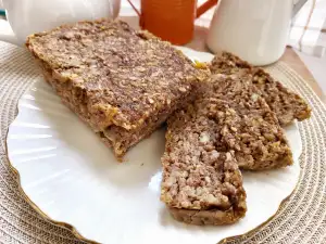 Banana hleb sa orasima, cimetom i kurkumom