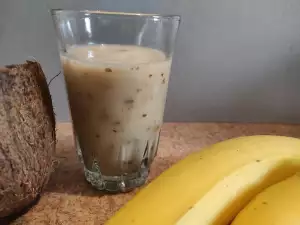 Banana frape sa kokosovim mlekom