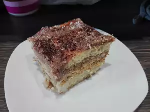 Domaća torta sa piškotama i skrobom