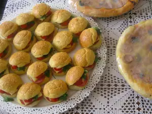 Domaći mini hamburgeri