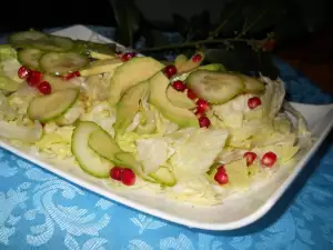 Egzotična Ajsberg salata