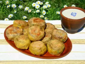 Pikantni falafeli sa pohovanjem od jaja i tahini sosom